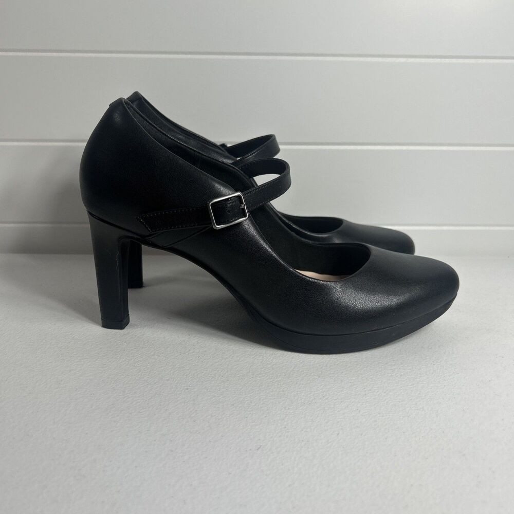 Clarks Pumps Women’s Sz 8.5 M Black Ambyr Shine Mary Jane Heels Comfort Cocktail